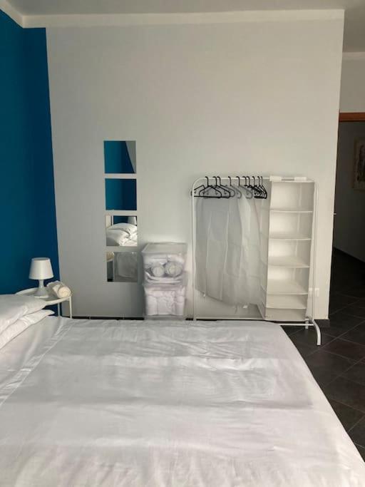Appartamento Borgo Rane Alba Kültér fotó
